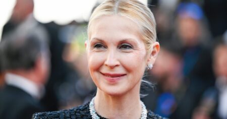 Kelly Rutherford’s Billowy Dress Screams ‘New York City Rich Mom’ — Steal the Look for $39