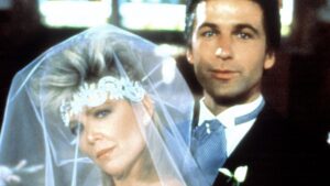 Knots Landing vet Lisa Hartman who was in a Bewitched spinoff hits carpet for first time in 3 years, see her at 70