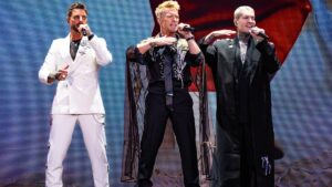 Boyzone pay heartfelt tribute to the late Stephen Gately as they say they can ‘feel his spirit’ at farewell gig – 17 years after his tragic death