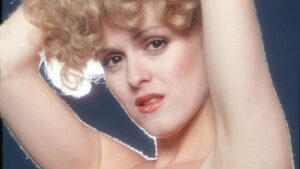 Broadway sex kitten Bernadette Peters is still a bombshell aged 78 at the Tony Awards… see her now