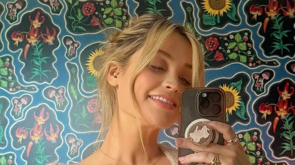 Laura Whitmore, 41, proudly poses in her ‘postpartum knickers’ and nursing bra after giving birth to her second child as she declares ‘women are superheroes’