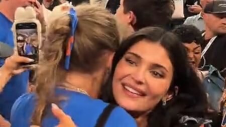 Kylie Jenner has ‘crazy’ courtside hug with Taylor Swift as Knicks triumph… amid years of tension with star’s sister Kim Kardashian