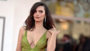 Emily Ratajkowski’s sickening X-rated confession reveals a degrading truth about her no one wants to admit. Trust me, I’ve been a divorced, single mom too: KENNEDY