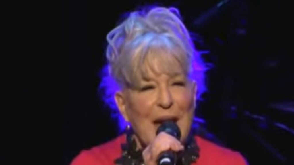 Bette Midler, 80, brutally mocked for ‘humiliating’ performance at anti-Trump event: ‘Secondhand embarrassment is real’