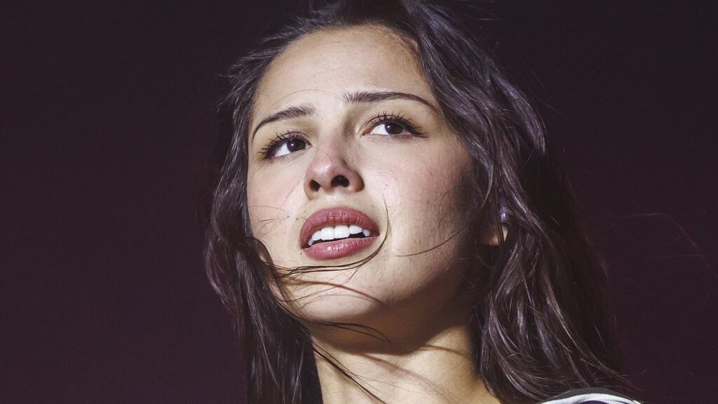 Olivia Rodrigo reveals disgusting thing fans do to be front row at her concerts that she can SMELL from stage