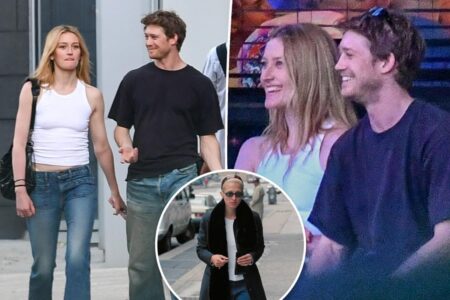 Sarah Pidgeon channels Carolyn Bessette Kennedy on Joe Alwyn date