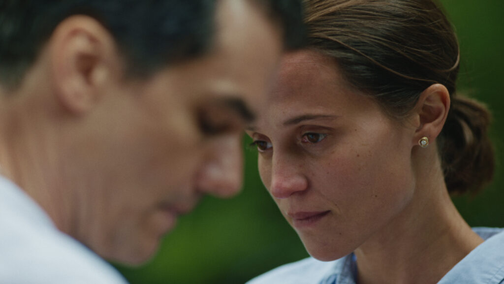 ‘The Last Day’ Review: Alicia Vikander and Victoria Pedretti Shine in a ‘Mrs. Dalloway’ Reinterpretation About the Perils of Modern Motherhood