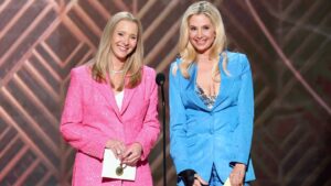 Lisa Kudrow and Mira Sorvino Back for ‘Romy and Michele’ Sequel With Mix of Original Stars, New Cast