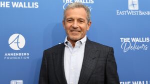 Bob Iger Says Disney Held Talks With Apple About a Deal But They “Didn’t Show That Much Interest”