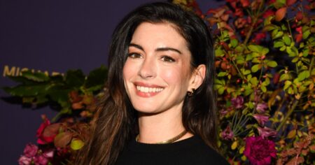 Anne Hathaway Wears the Cute Pimple Patches That Get Rid of Zits ‘Overnight,’ Per Shoppers