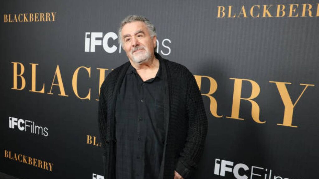 Saul Rubinek Joins Theo James in Gangster Thriller ‘The Bookie & The Bruiser’ (Exclusive)