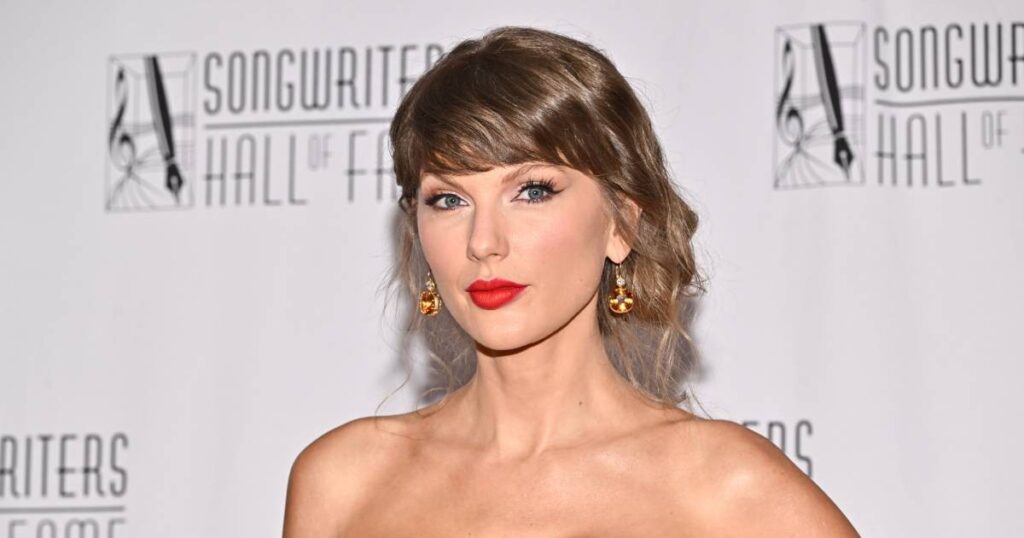 Taylor Swift becomes the youngest woman inducted into the Songwriters Hall of Fame at age 36, Entertainment News