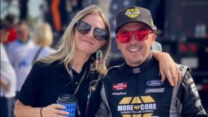 Frankie Muniz’s ex Paige defends star over criticism of their lighthearted divorce announcement – as she vows to ‘stay on the same team’ and apologises for ‘people’s cruelty’