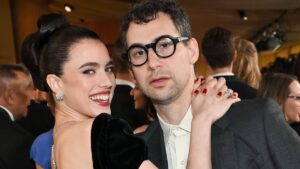 Margaret Qualley and Jack Antonoff’s fight that ruined their marriage just before Taylor Swift’s wedding: Insiders reveal truth about split that’s even left his own mother utterly blindsided… amid whispers about younger A-list actor