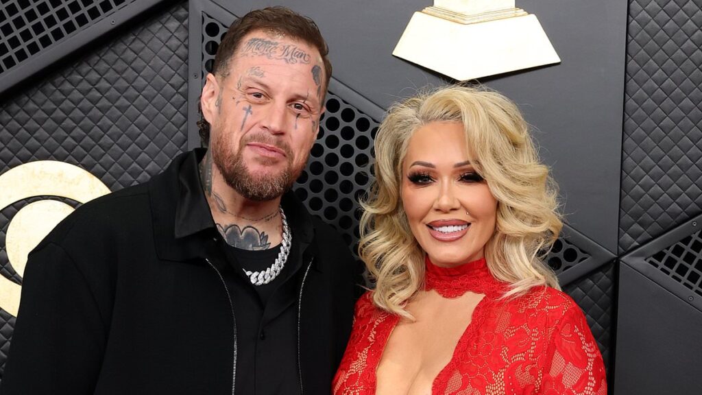Jelly Roll’s ex-wife Bunnie XO offers ‘new house’ tour after settling divorce where they split homes and aircraft