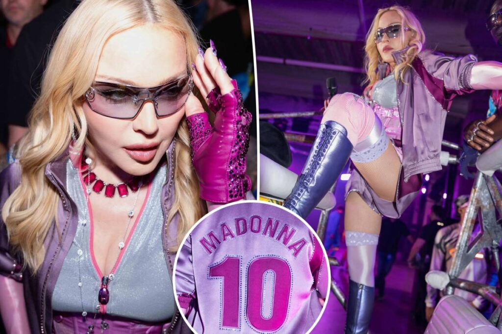 All the details on her halftime show look