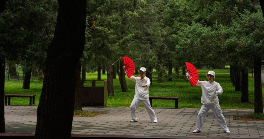 Tai chi practitioners seek balance and well-being in fast-paced Beijing, Lifestyle News