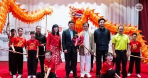 Jackie Chan tells Pei Chun students their success is because of their own efforts and not a cane, Entertainment News