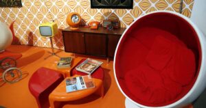 Move Over Minimalism: The ‘Eccentric Aunt’ Revival Is Making Homes Loud, Layered and Personal in 2026