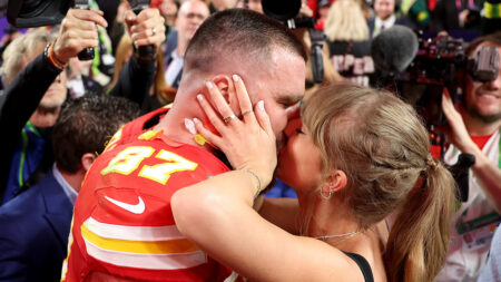 What Do You Buy Taylor Swift and Travis Kelce? Apparently Nothing