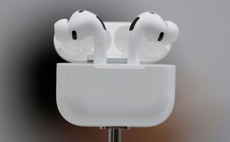 Are Airpods an Affordable Alternative to Hearing Aids? New Features Can Improve Mild Hearing Loss