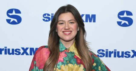 Kelly Clarkson Shares Sickening Bathroom Confession: ‘Going to Be Single Until I’m Dead’