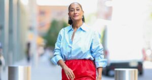 Tracee Ellis Ross Just Gave the Raffia Bag a Sophisticated, City-Girl Twist — And You Can Too