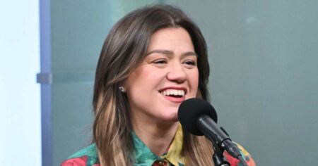 Kelly Clarkson Jokes About Getting Fired by NBC Despite Show’s End: ‘I Don’t Work There Anymore’