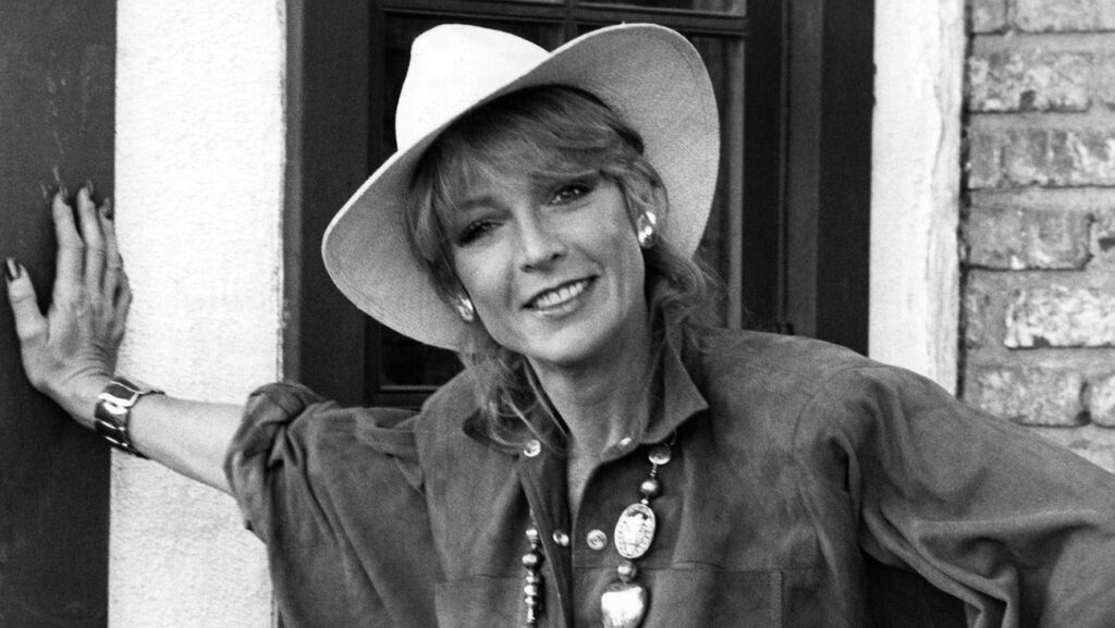Joanna Pettet, Actress in ‘The Group’ and ‘Casino Royale,’ Dies at 83