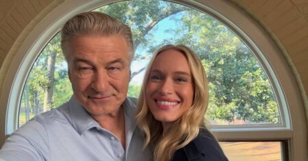 Alec Baldwin called narcissist by netizens for his ‘insane’ tribute to Sam Neill, Entertainment News