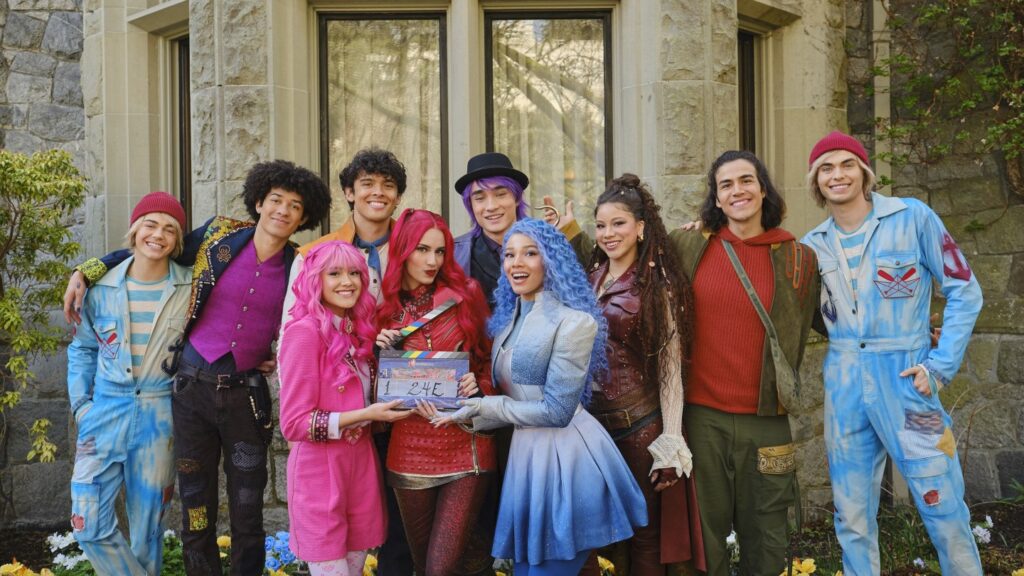 New Characters, Plot and Wonderland Adventures