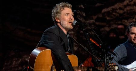 Glen Hansard, Irish musician who won Oscar for Once, dies in motorcycle crash, Entertainment News