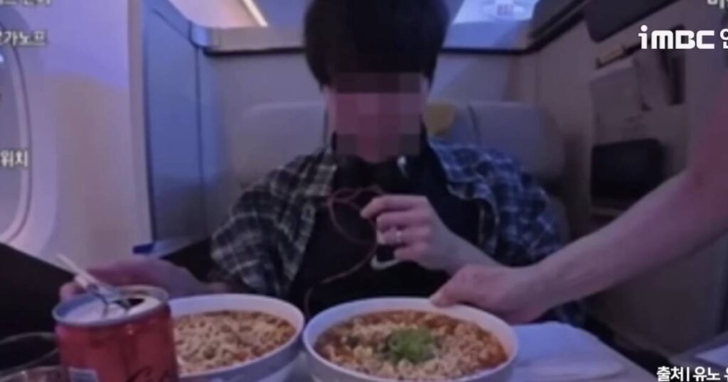 Mukbang YouTuber deletes in-flight binge video, posts long apology after online backlash, Lifestyle News