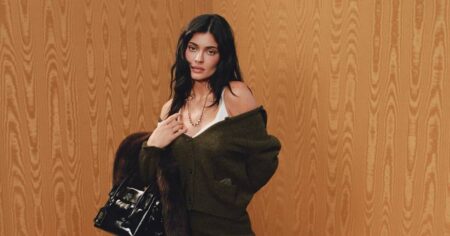 Kylie Jenner wants bigger breasts, Entertainment News