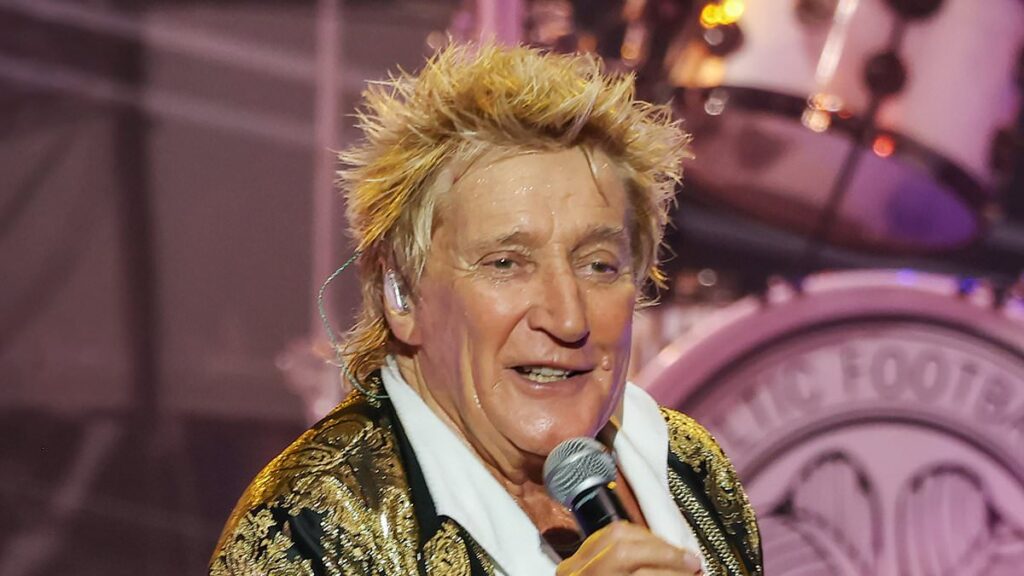 Fears for Rod Stewart, 81, as rocker pulls out of ANOTHER concert due to mystery ‘unforeseen’ medical issue