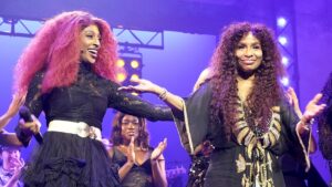 Chaos at Chaka Khan musical as opening night is delayed by 40 minutes before Naga Munchetty walks out at the interval
