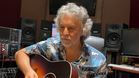 Tommy Detamore is dead at 70 after country music career as in-demand pedal steel guitarist and producer