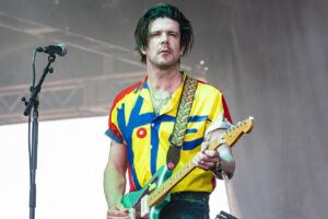 See the inappropriate messages Modest Mouse guitarist Simon O’Connor sent to underage fan