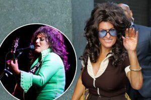 Country star Hannah Dasher says famous, married celebrity once slid into her DMs