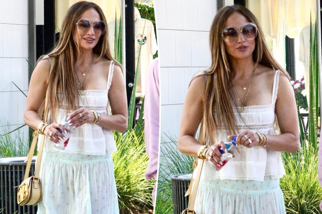 Shop Jennifer Lopez’s $48 Free People camisole top while it’s in stock