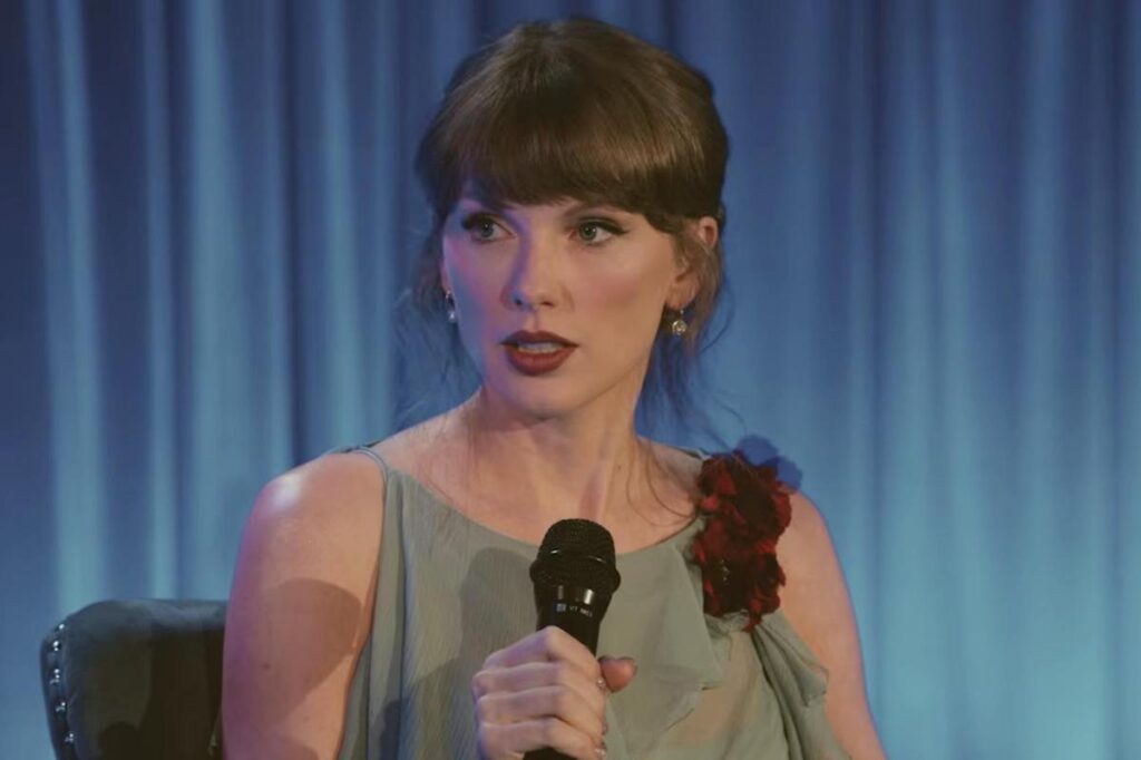 Taylor Swift reveals her sneaky way of clapping back at critics