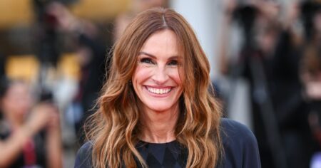 Julia Roberts’ Cool-Girl White Sneakers Are the Most Versatile Shoes You’ll Find All Year