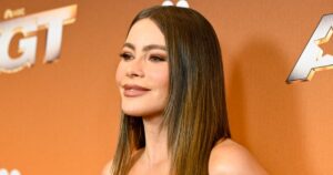 Everything About Sofia Vergara’s Roomy Fall Tote Screams ‘Designer’ — Copy It for $36