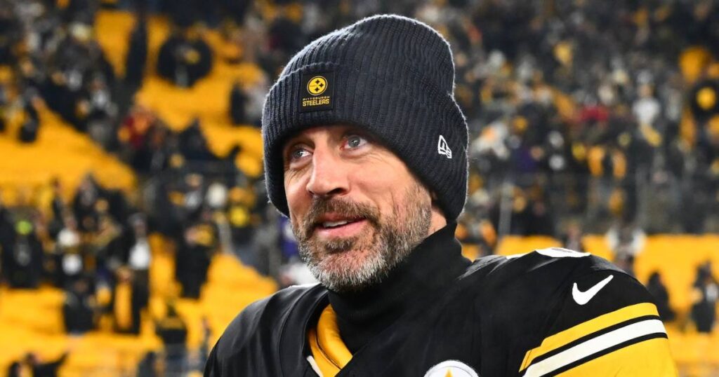 Aaron Rodgers Gives Mystery Wife Brittani ‘A Lot of the Credit’ for His Recent Family Reunion