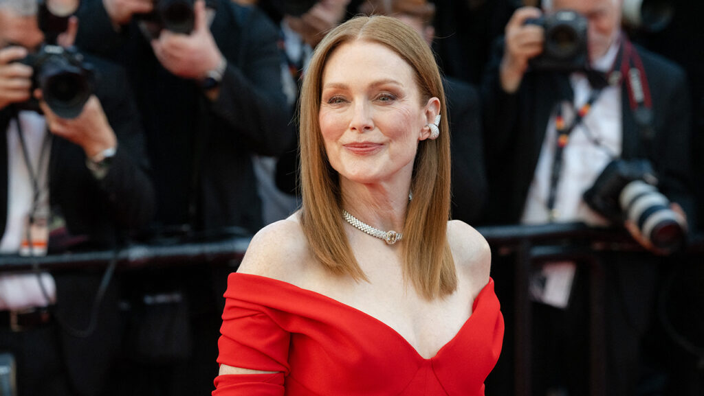 Julianne Moore Will Return to the Stage In World Premiere of ‘Faydra’ (Exclusive)