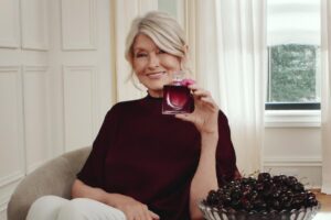 Martha Stewart wears this ‘beautiful’ new Lancôme cherry perfume