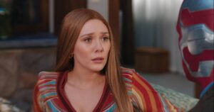 Elizabeth Olsen gives birth to first child , Entertainment News
