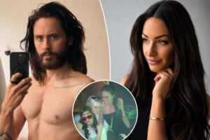 Jared Leto got ‘handsy,’ creeped out bartender, sent shower selfie — ‘bombarded me with texts’