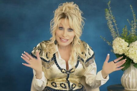 Dolly Parton posthumously accepts Lifetime Achievement Award in video recorded before death