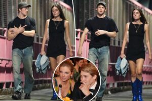 Joe Alwyn, Mary Beth Barone spotted out in NYC together